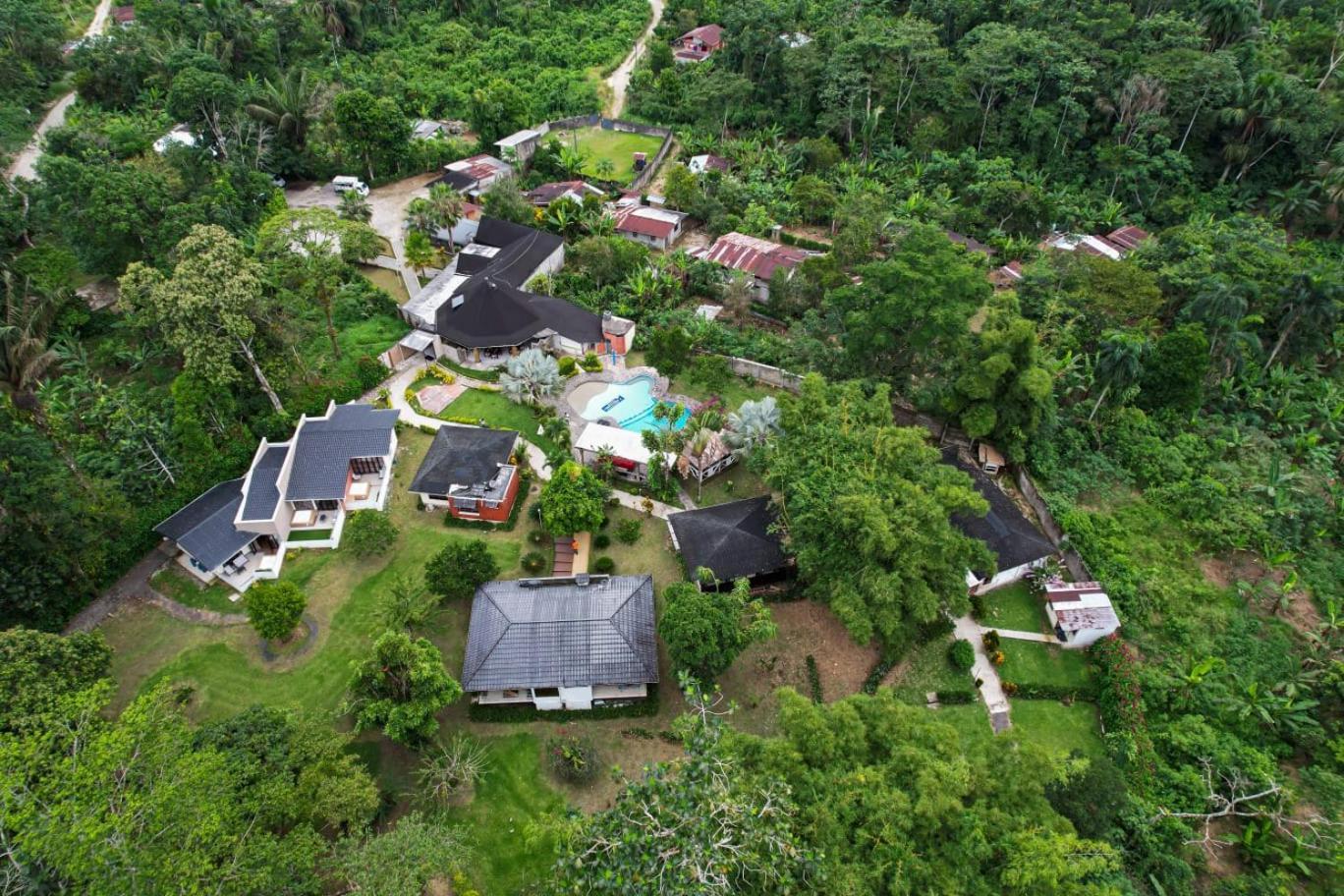 Terra Luna Lodge Тена Екстер'єр фото