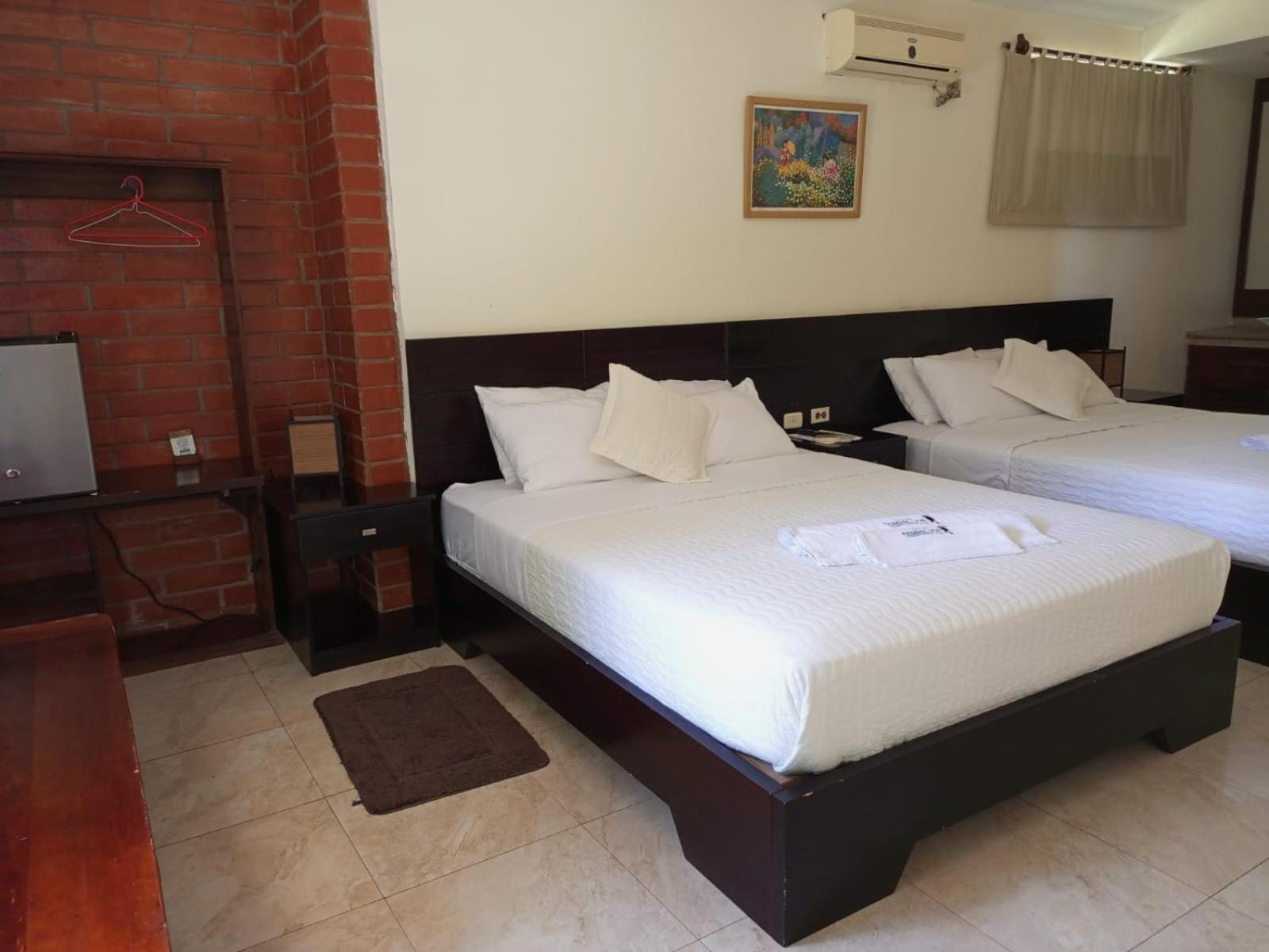 Terra Luna Lodge Тена Екстер'єр фото