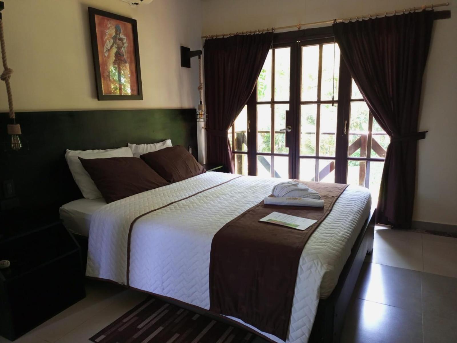 Terra Luna Lodge Тена Екстер'єр фото