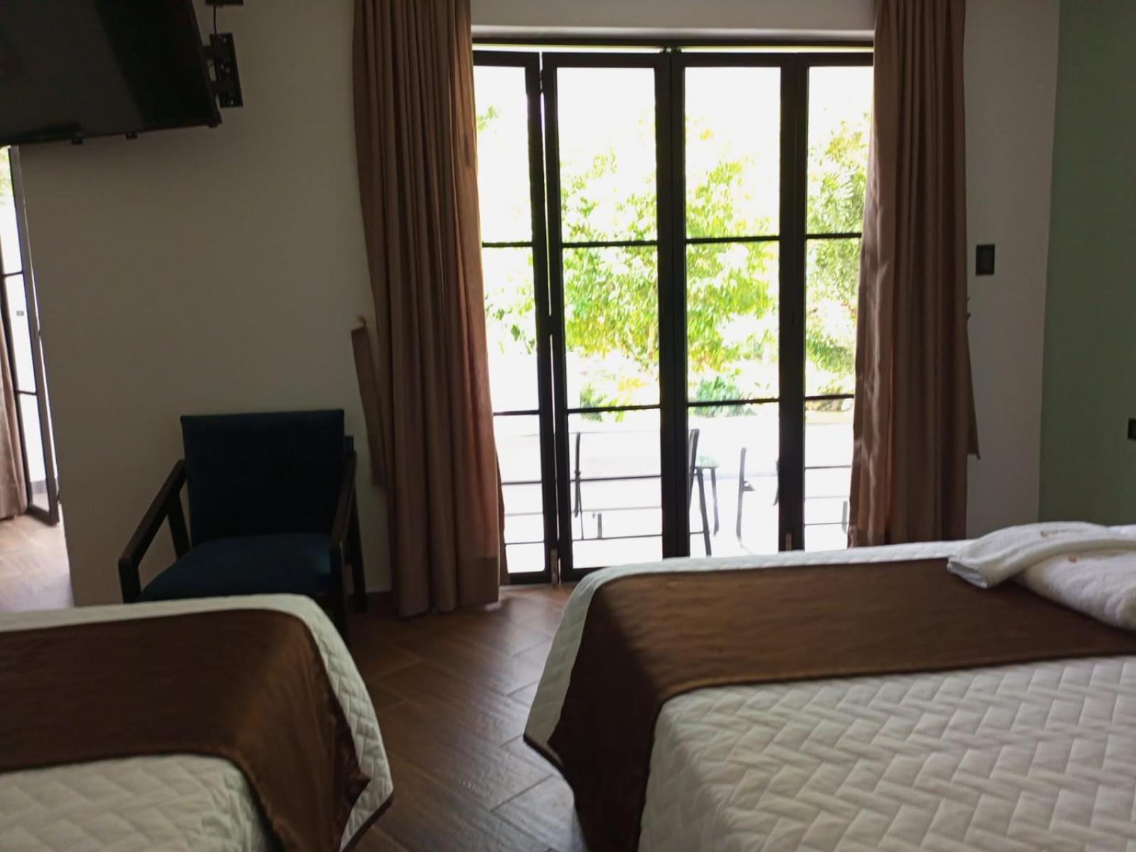 Terra Luna Lodge Тена Екстер'єр фото