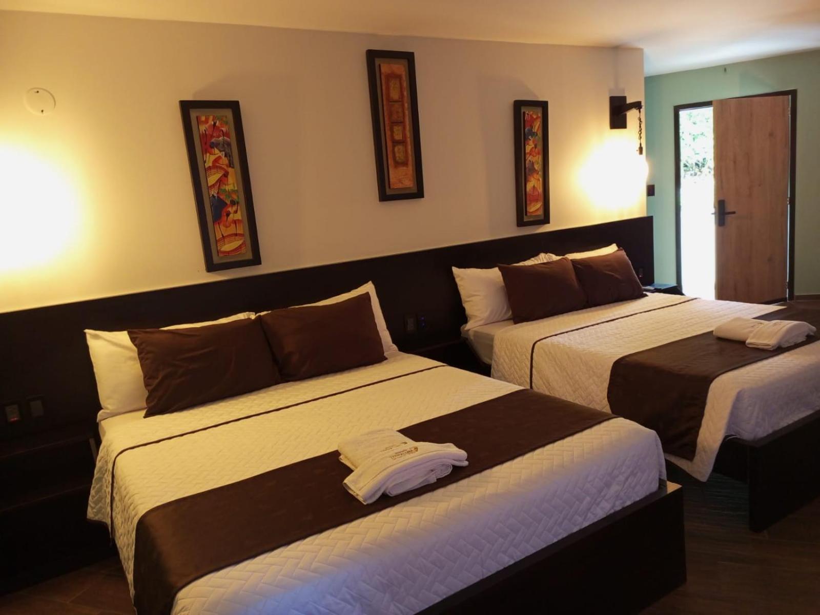 Terra Luna Lodge Тена Екстер'єр фото