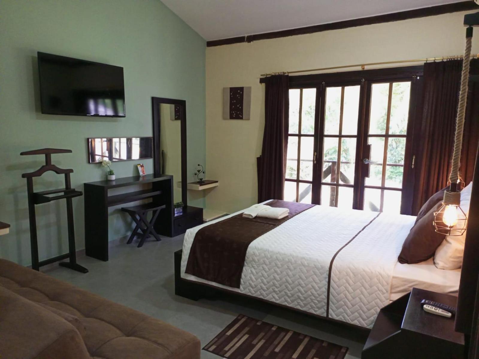 Terra Luna Lodge Тена Екстер'єр фото